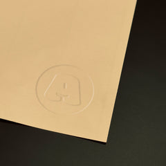 Prägestempel beeindruckender Buchstabe