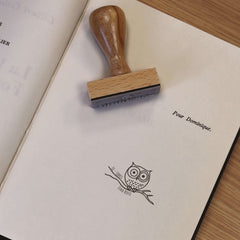 Stempel Eule auf Ast