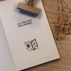 Stempel Ex-libris Hände halten Buch